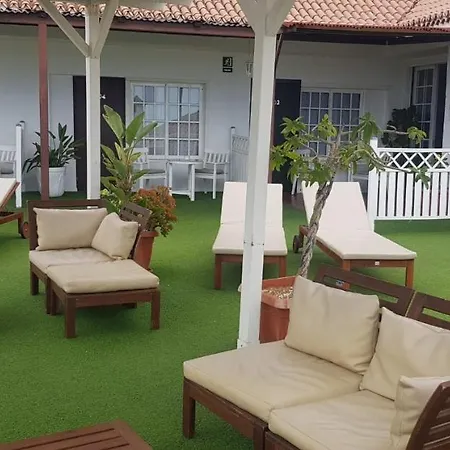 Flores Hotel 4*